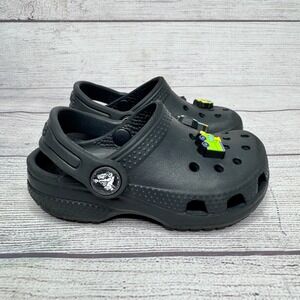 Crocs Kids Black Classic Clogs Transportation Jibbitz Size Toddler size C7